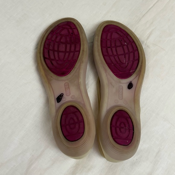 Crocs Isabella Pink Slip On Colorful Sandals Size 10 Summer Casual - Picture 11 of 11